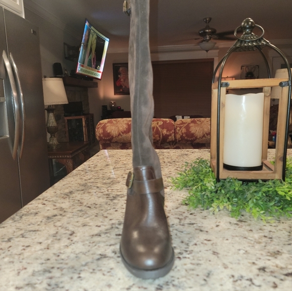 Jessica Simpson Niagara Brown Mixed Suede Knee-High Riding Boots Sz 7 Block Heel - Picture 12 of 16